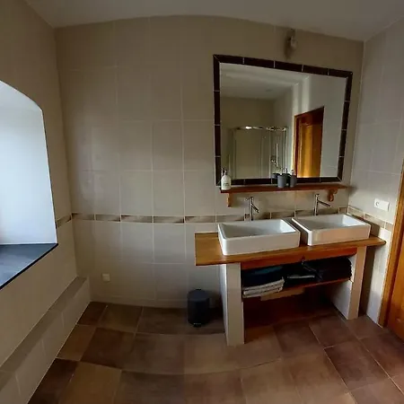 Apartmán Famous T3 *